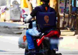 No Muslim Delivery Person